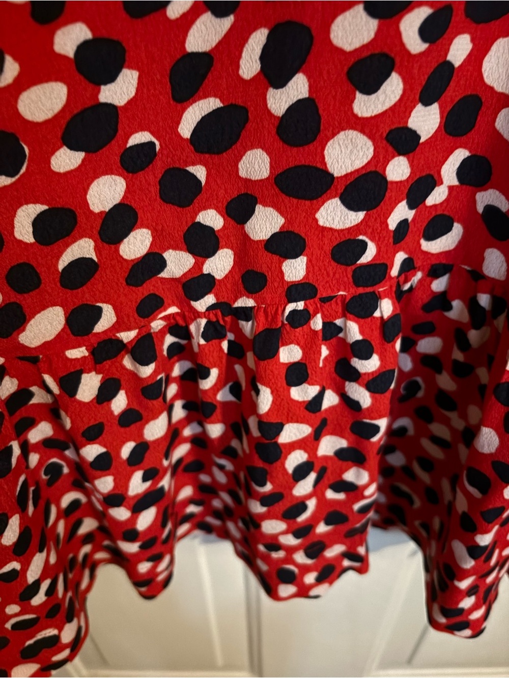 Free Assembly Red Abstract Spot Ruffle-Hem Tunic XS - Picture 8 of 14